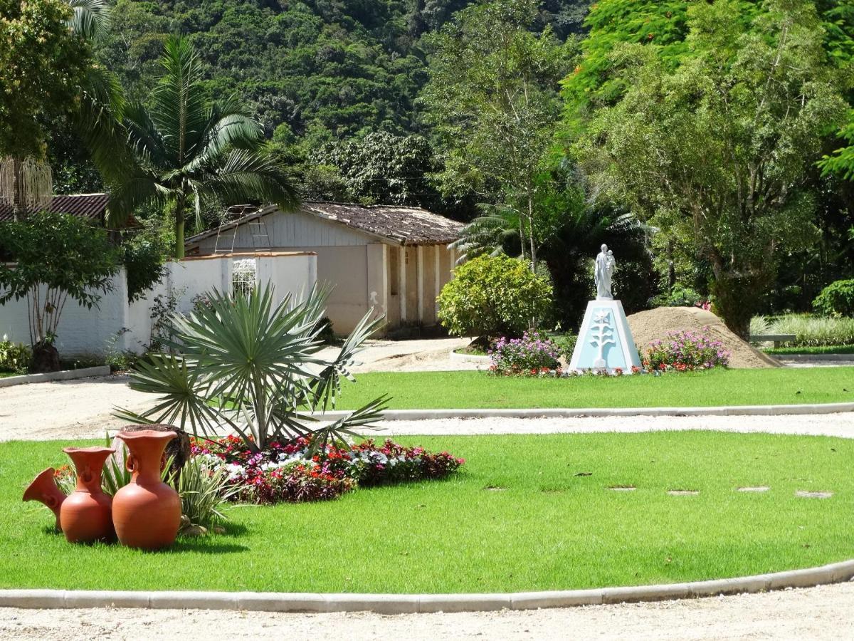 Ceic Pousada E Eventos นอวาเตรนโต ภายนอก รูปภาพ