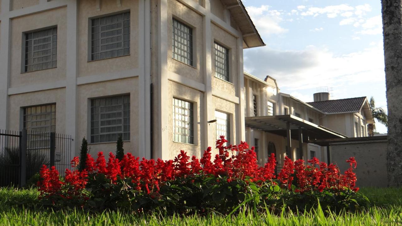 Ceic Pousada E Eventos นอวาเตรนโต ภายนอก รูปภาพ