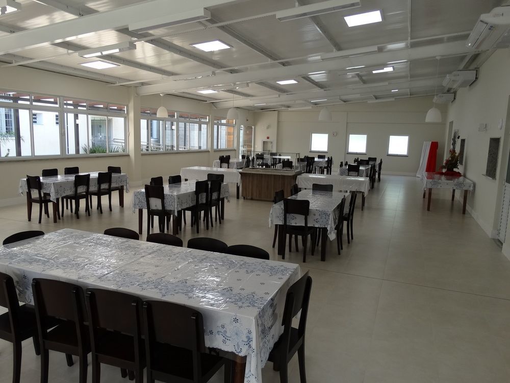 Ceic Pousada E Eventos นอวาเตรนโต ภายนอก รูปภาพ